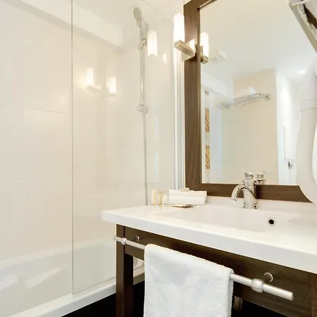 Seven Urban Suites Nantes Centre Extérieur photo