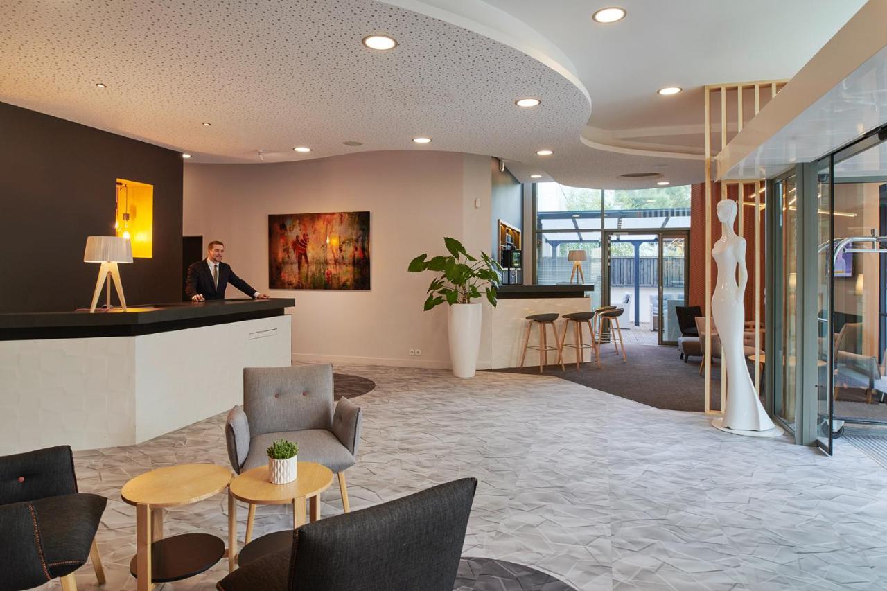 Hotel Seven Urban Centre