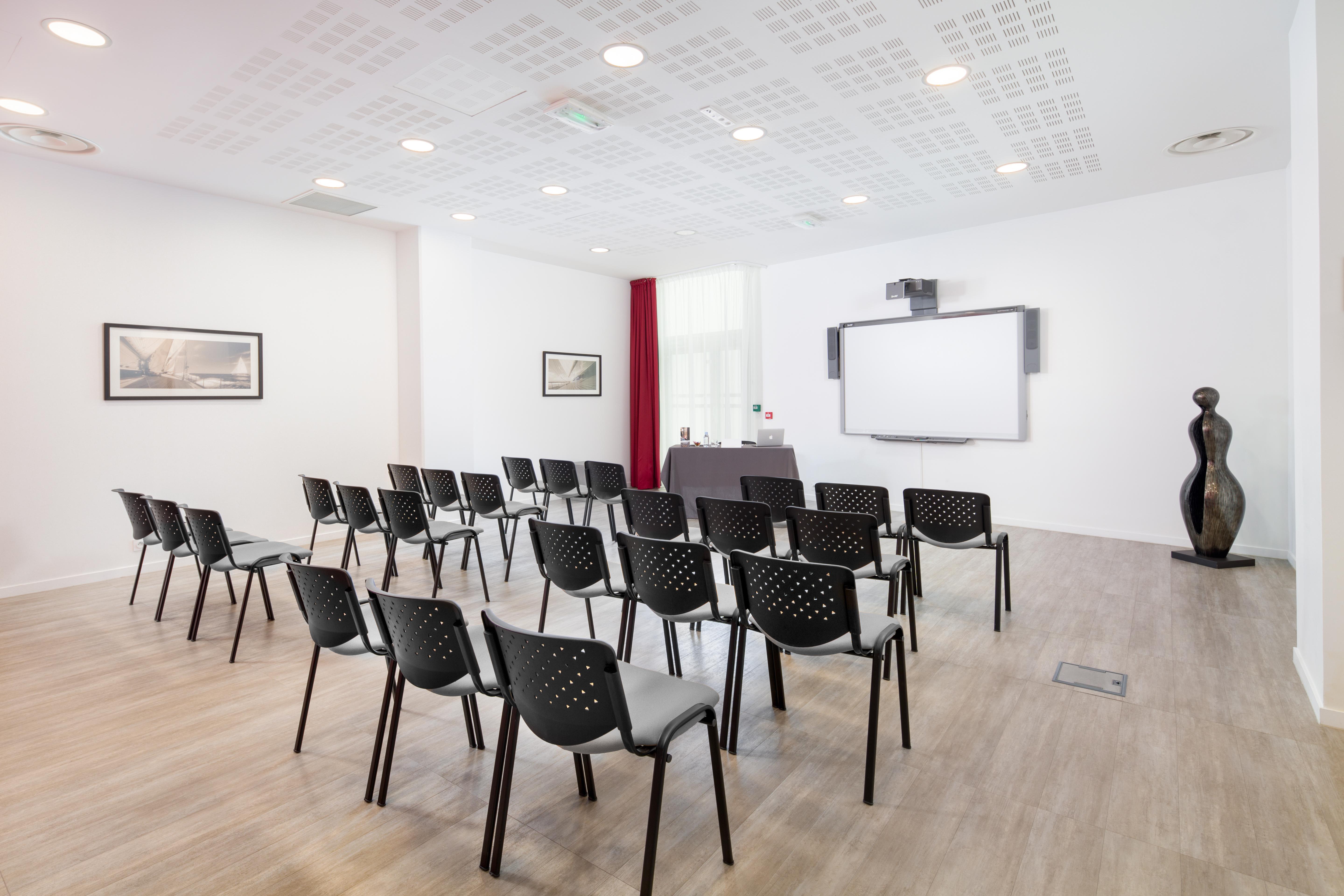 Seven Urban Centre 4* Nantes