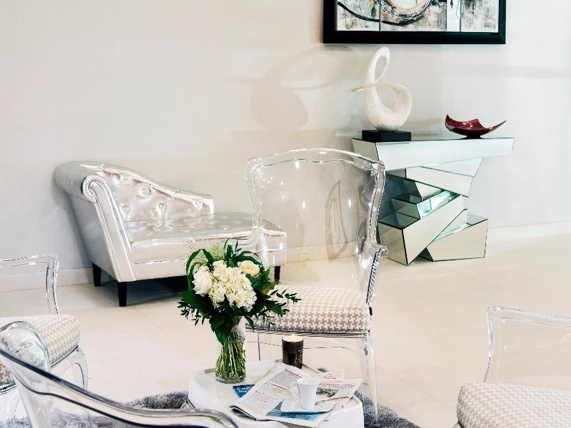 Seven Urban Centre Hotel 4*