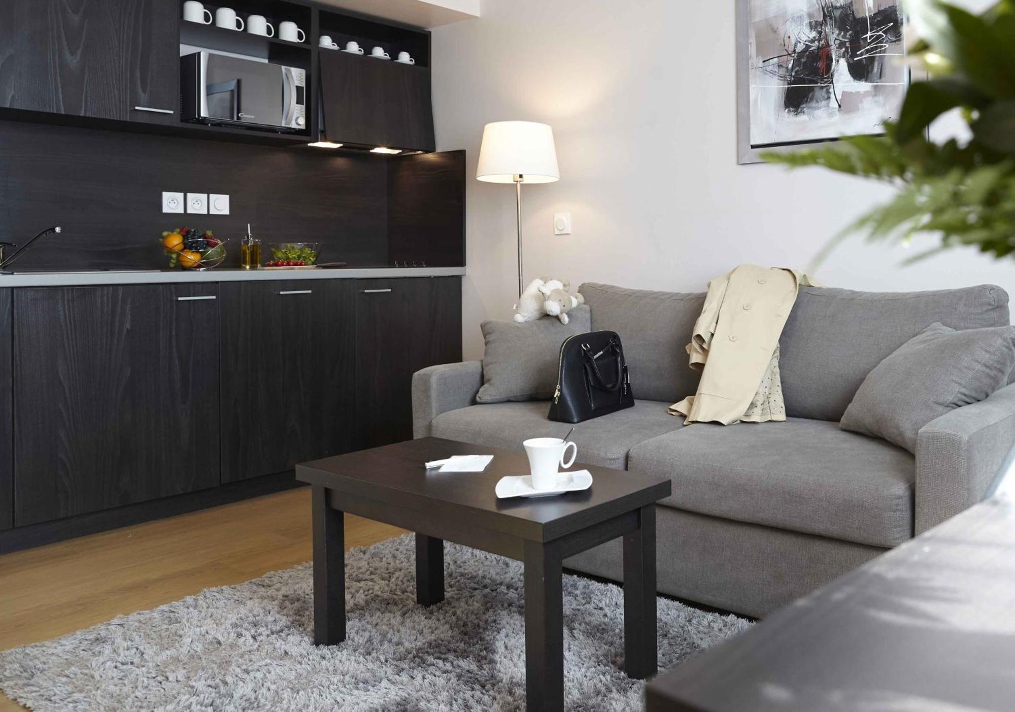 Hotel Seven Urban Centre